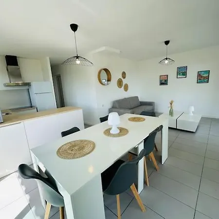 Mare Machja Villa *